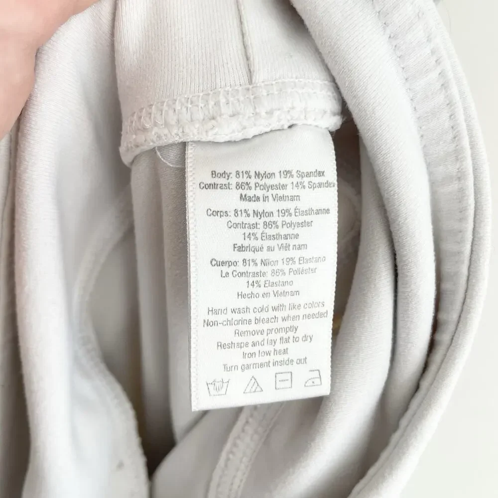 Alo White Alo Yoga High-Waist Moto for for Leggings Small 2-4747